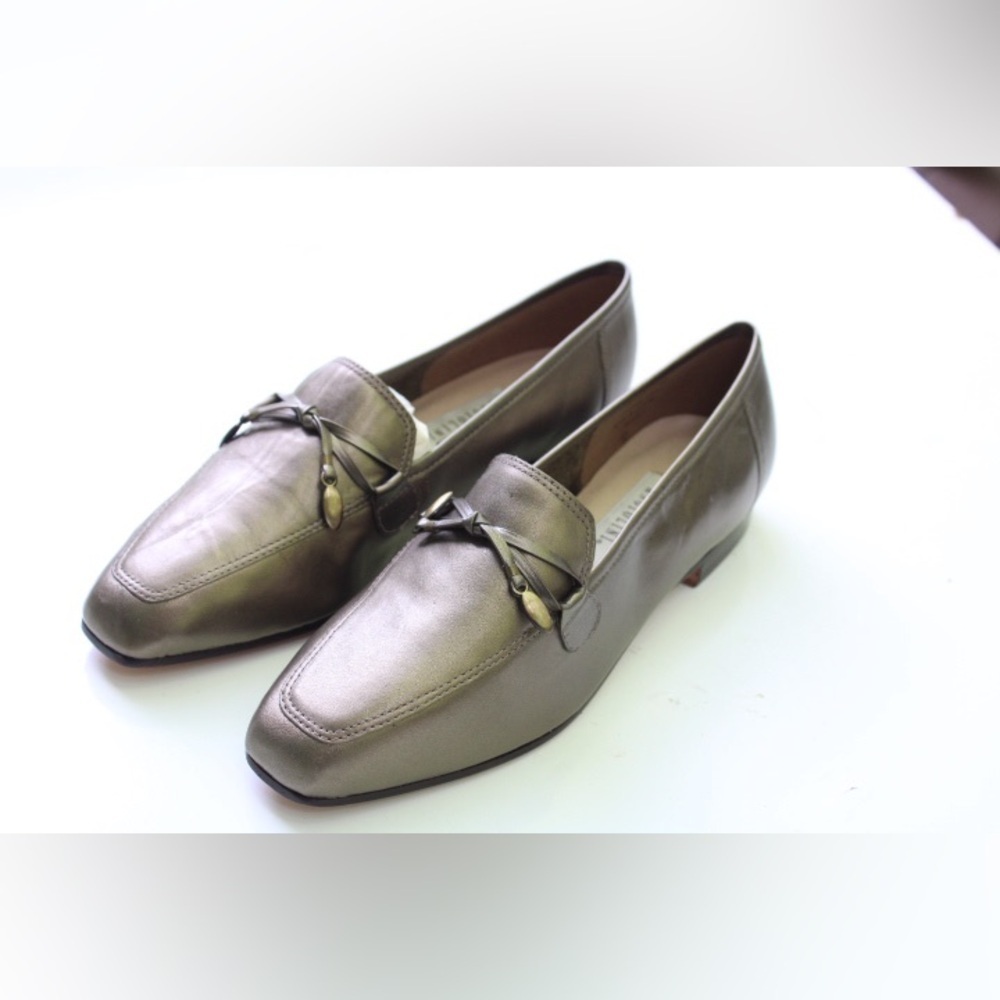 Enzo Angiolini flats